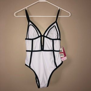 One-piece Bathingsuit